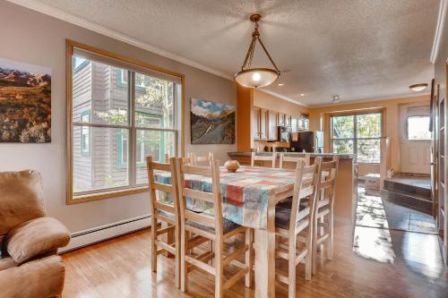 107 Saddle Ridge Drive Home