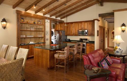 Bed & Breakfast Blue Lake Ranch
