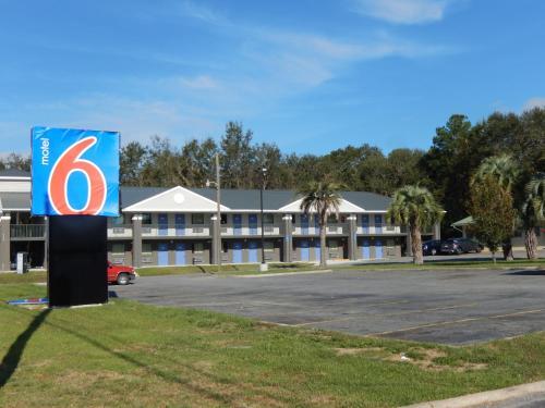 Hotel Motel 6 Moultrie