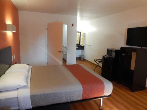Hotel Motel 6 Moultrie