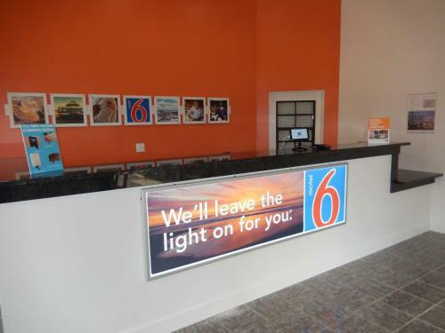 Hotel Motel 6 Moultrie
