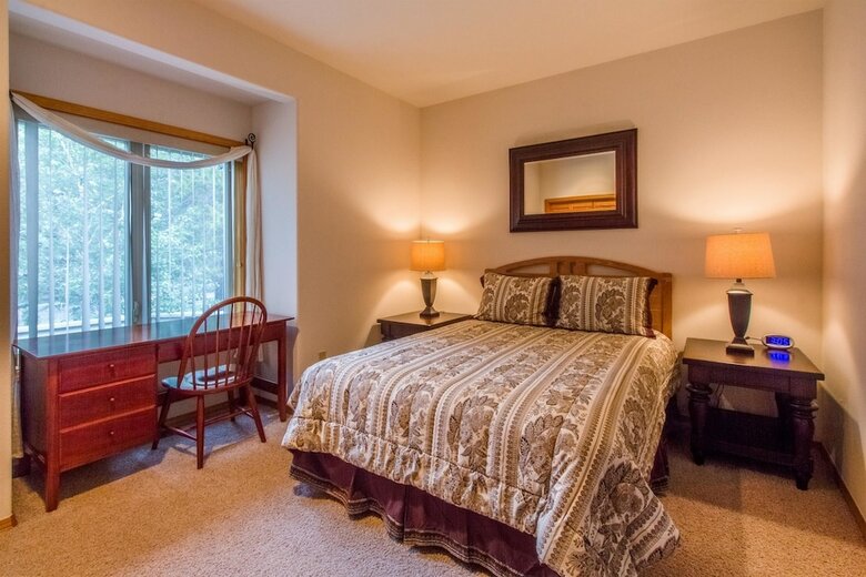 Tan Oak 36