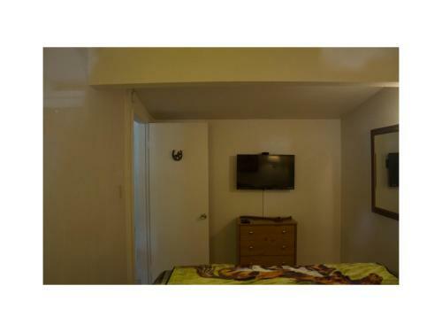 Cozy 2 Br On 4 Acres With Orchard