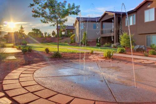 Splash Pad Place: Paradise Village #29