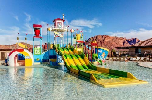 Splash Pad Place: Paradise Village #29