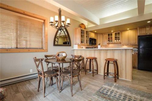 Storm Meadows Club A Condominiums - Ca111