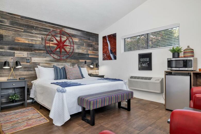 Hotel Red Rock Inn Cottages