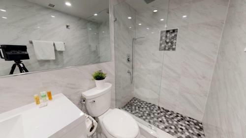 Apartamento Collins Condo #245963