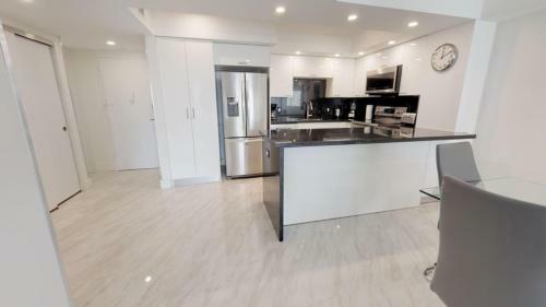 Apartamento Collins Condo #245963