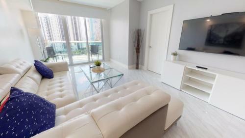 Apartamento Collins Condo #245963