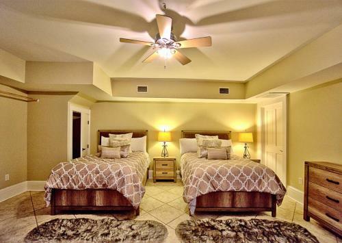 Bed & Breakfast Comfy Carriage House Steps From The River