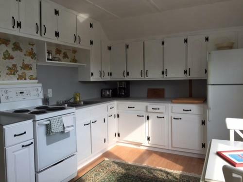Cedar Cove Cottage