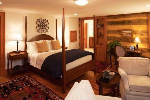 Bed & Breakfast Hillbrook Inn & Spa