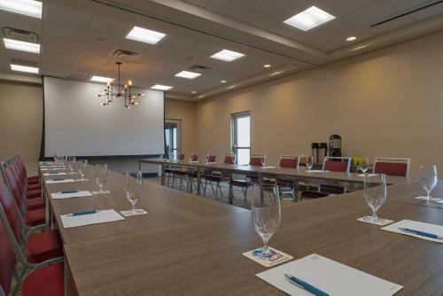 Hotel Four Points By Sheraton Midland