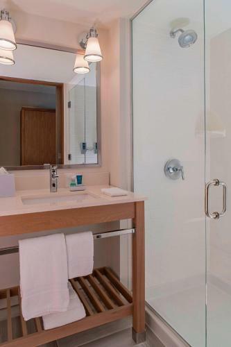 Hotel Four Points By Sheraton Midland