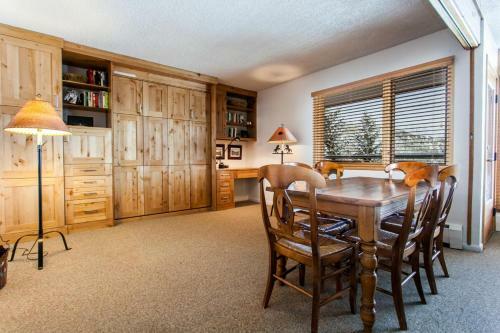 Condo #303 Shadowbrook