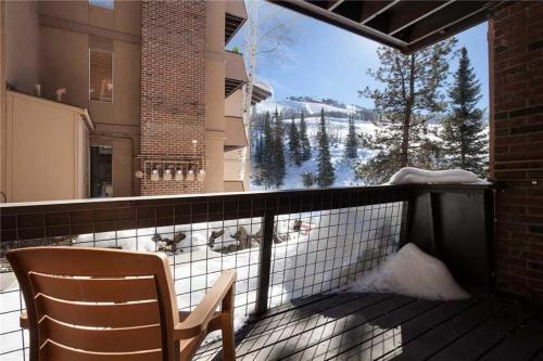Storm Meadows East Slopeside - Se044