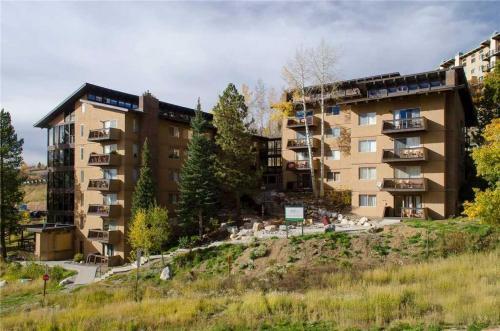 Storm Meadows East Slopeside - Se044