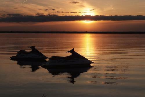 Hotel Tawas Bay Beach Resort