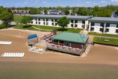 Hotel Tawas Bay Beach Resort