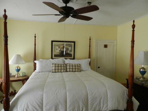 Posada Waybury Inn