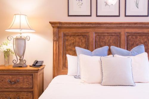 Bed & Breakfast Brick Street Inn