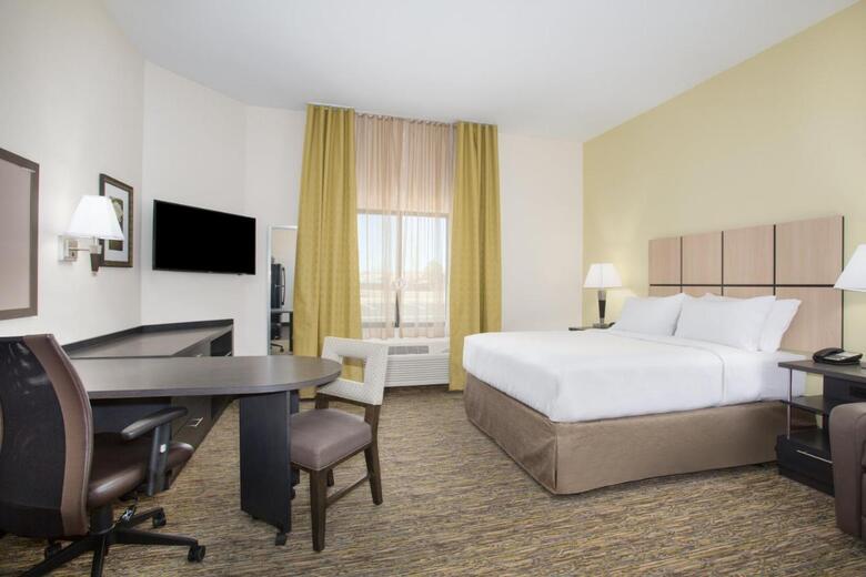 Hotel Candlewood Suites Pueblo