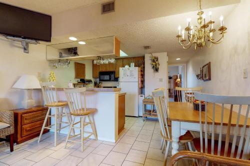 Ventura Condominiums #208