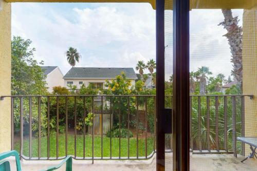 Ventura Condominiums #208