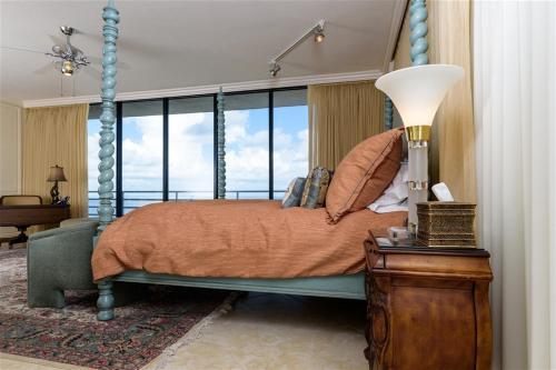 Apartamento Penthouse At Sunchase IV Condo