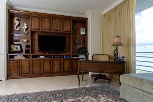 Apartamento Penthouse At Sunchase IV Condo
