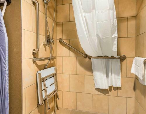 Hotel Clarion Inn Belle Vernon