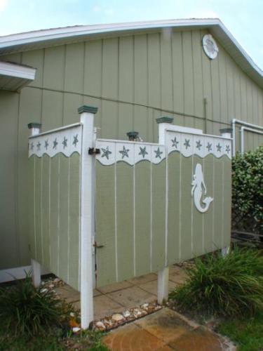 Decked Out #43807 Home