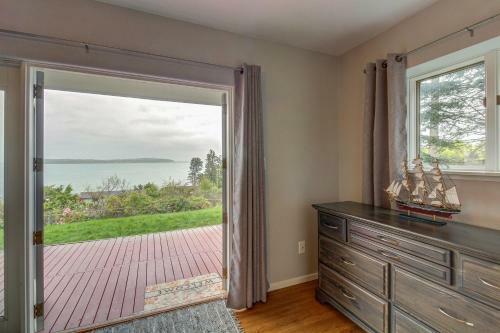 Diamond Point Views