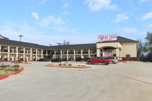 Hotel Paris Inn & Suites