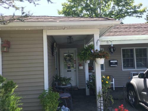 Westhampton Seabreeze Motel