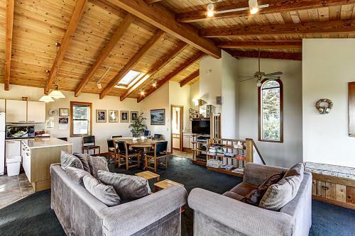 Noyes Retreat