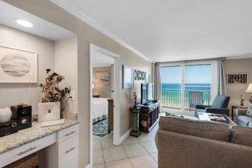 Beachcrest 0401