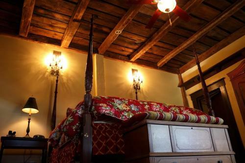 Bed & Breakfast Inn At Clearwater Pond