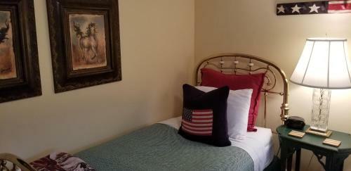 Bed & Breakfast Inn At Clearwater Pond