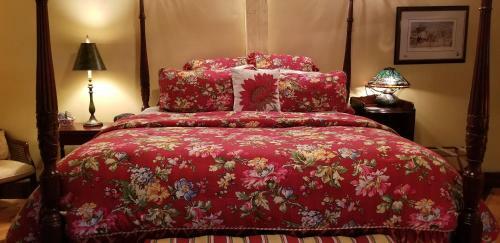Bed & Breakfast Inn At Clearwater Pond