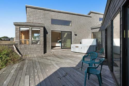 Windrow Retreat
