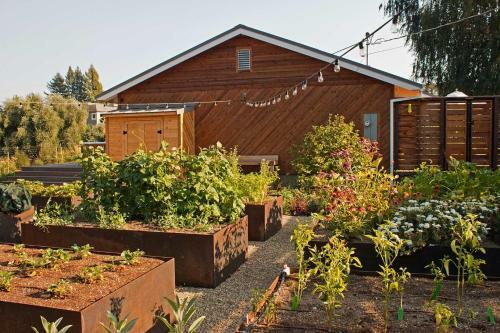 Green Valley Retreat