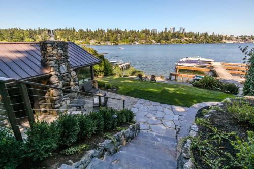 Little Log Cabin On Lake Washington
