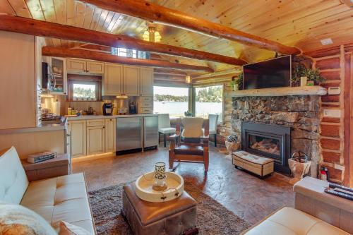 Little Log Cabin On Lake Washington