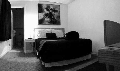 The Christiana Motel