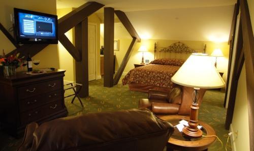 Normandy Farm Hotel & Conference Center