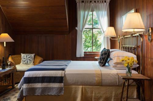 Magnolia Springs Bed And Breakfast