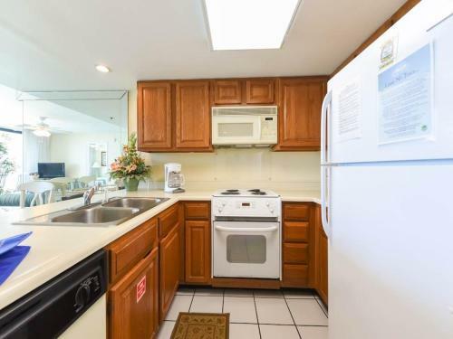 One Seagrove Place 1107