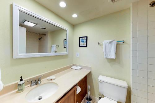 Royale Retreat (#9034-9035)